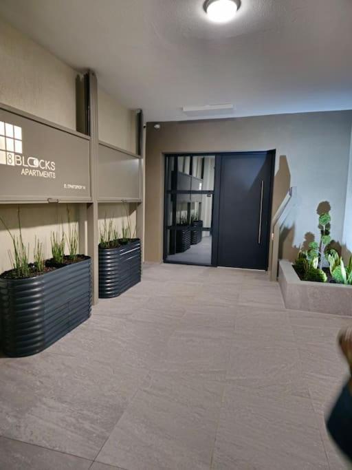 8 Blocks Apartments 1B Alexandroupoli Bagian luar foto